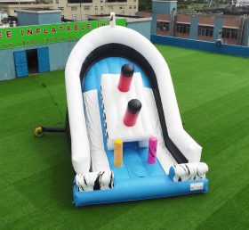 T8-1357 Titanic Ship Inflatable Dry Slide